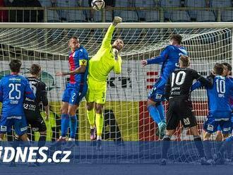 ONLINE: Plzeň - Č. Budějovice 1:0, hosté mají roh a z brejku inkasují od Květa