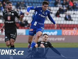 Na jaře za Olomouc, od léta ve Slavii. Žádaný útočník Chytil má zatím jasno