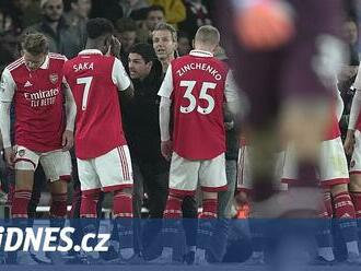 Titul? Věřím víc než dřív, překvapil Arteta po porážce. Guardiola euforii krotí