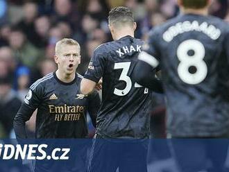 Drama v Anglii. Arsenal po obratu zpět v čele, Manchester City ztratil