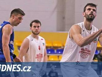 Basketbalová ústecká Sluneta sílí, získala pivota Heinzla z Olomoucka