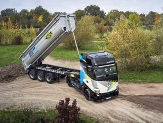 Mercedes-Benz Trucks elektrifikuje stavebný sektor