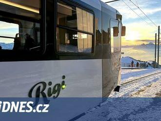 Zubačkou na sáňky i na sněžnice. Rigi okouzlí i milovníky lázní a jídla