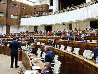 Parlament opätovne schválil zákon o ochrane ovzdušia vrátený prezidentkou