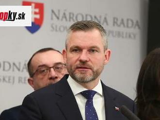 Toto všetko spôsobilo referendum, tvrdí Pellegrini: Keby nebolo toho, Hegerova vláda sa mohla držať pri moci