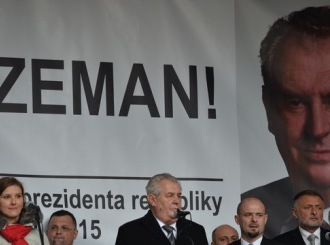 Zeman podle analytika zanechal výraznou stopu v politice, rozděloval společnost