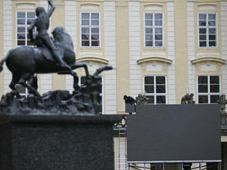 Pavel navštívil Arcibiskupský palác, na Pražském hradě byl nácvik inaugurace