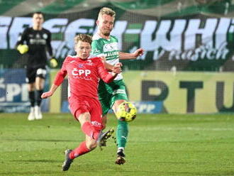 Fotbalisté Bohemians doma porazili Pardubice 2:0 a jsou na čtvrtém místě