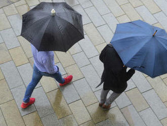 Teploty se v týdnu přiblíží 20 stupňům, bude oblačno s deštěm