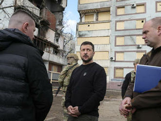 Zelenskyj u Záporoží navštívil frontové pozice a sešel se s ředitelem MAAE