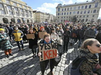 Akademici protestovali proti nízkým mzdám, ministr Balaš vyčkává