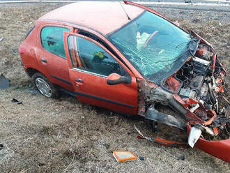 Jeden člověk byl zraněn při dopravní nehodě dvou osobních automobilů ve Velkém Beranově. Hasiči ze…