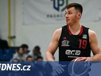 Nymburští basketbalisté otočili zápas proti Pardubicím a oplatili jim prohru