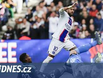 ONLINE: Vedoucí Paris St. Germain nastupuje v Brestu. Rennes remizovalo s Auxerre