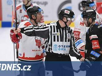 ONLINE: Olomouc odskakuje, Liberec s Plzní pak bojují o postup do čtvrtfinále