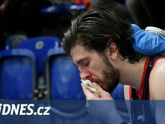 V Děčíně tekla z basketbalistů krev. Vyhrocené může být i pohárové finále