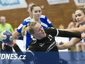 Házenkářky Olomouce vyhrály na Slavii a nakročily do play off