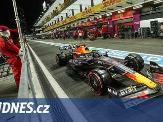 Rozhádaní jezdci Red Bullu se střetnou v Austrálii o vedení ve formuli 1