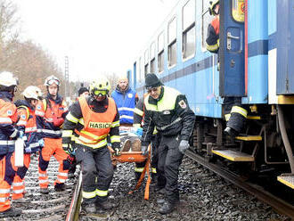 U Chebu nacvičovaly složky IZS zásah u nehody vlaku a osobního vozidla, proběhlo cvičení Lázeňský expres 2023