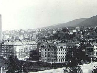 RETRO: Karlovy Vary v průběhu času. Léčivé vřídlo údajně objevil pes