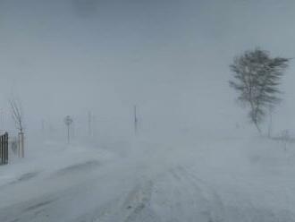 Na Slovensku udrel ORKÁN: Vyvracia stromy, na Chopku namerali viac ako 140 km/h!