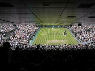 Zelená pro ruské tenisty. Na Wimbledonu mohou hrát pod neutrální vlajkou