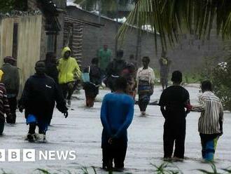 Storm Freddy: Malawi services 'trying their best'