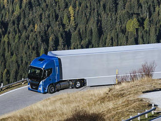 Šéf gigantu na výrobu náklaďáků říká, že přechod na elektromobily je nemožný, nebude to fungovat