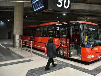 Stanica Nivy bez autobusov? Zvažované zmeny nemajú vylúčiť všetky spoje, tvrdí župa