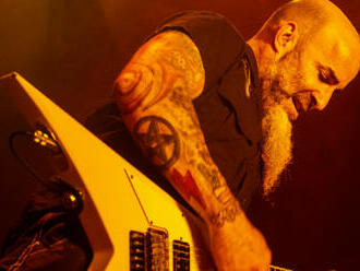 RECENZE: Thrash a komiksy: Kytarista Anthrax Scott Ian v knize 