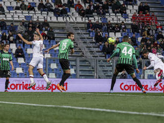 Fotbalisté Empoli po osmi zápasech bez výhry zdolali v italské lize Lecce