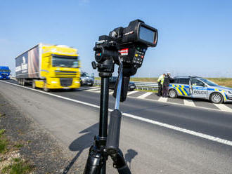 Policisté budou o Velikonocích i letos hlídat bezpečnost na silnicích