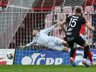 Hradečtí fotbalisté otočili zápas v Brně, Vašulín a Ryneš zařídili výhru 2:1