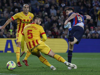 Barcelona hrála s Gironou 0:0, ligu vede už o 13 bodů