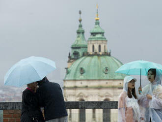 Počasí v Česku bude nadále deštivé, v druhé polovině týdne se oteplí