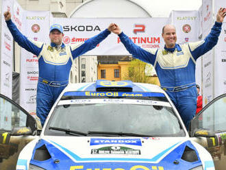 Pech odolal závěrečnému útoku Kopeckého a vyhrál Rallye Šumava Klatovy