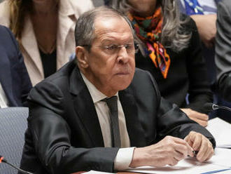 Guterres hovořil o utrpení Ukrajinců, Lavrov nazval Kyjev zločineckým režimem