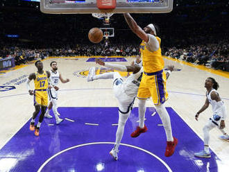 Lakers v NBA vyřadili Memphis, obhájci z Golden State budou hrát sedmý zápas