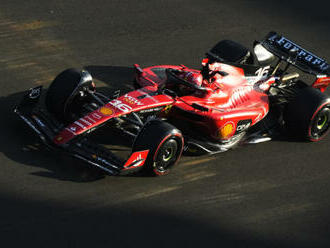 Kvalifikaci na sprint F1 v Ázerbájdžánu vyhrál Leclerc před Red Bully