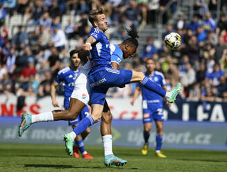 Fotbalisté Ostravy díky Tijaniho hattricku vyhráli v Olomouci 4:1