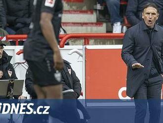 120 dní Labbadii. Stuttgart bude v bundeslize zachraňovat Hoeness