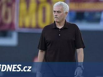 Také Mourinho do Arábie? Portugalský kouč má prý lukrativní nabídku