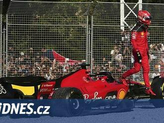 Leclerc se dál trápí, optimismus ve Ferrari zůstává. Bereme pozitiva, hlásí šéf