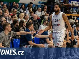 Basketbalisté Ostravy si zajistili čtvrtfinále play off, Opava musí do předkola