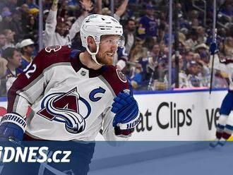 Za obhajobou Stanley Cupu bez kapitána. Landeskog se Coloradu nestihl uzdravit