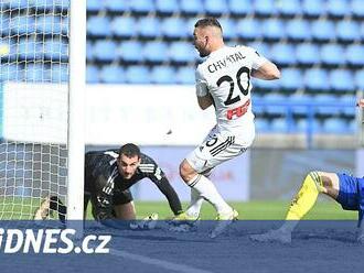 Zlín - Olomouc 0:1, rozhodl brzký Chvátalův gól, domácí se dál trápí