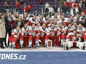 Česko - Švýcarsko 3:2. Bronzové repete, hokejistky vezou z MS další medaili