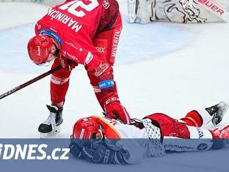 Tentokrát Pardubice pomohly Hradci. Skončí někdy v hokeji „žalování“?