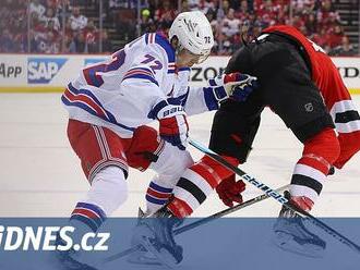 Play off přichází, Chytil září. Navíc bez cestování, chválí si centr Rangers