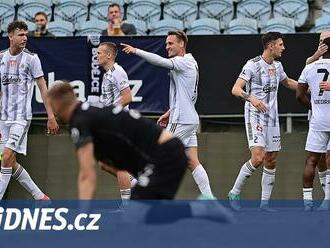 Budějovice - Jablonec 5:1, body po třech prohrách, tři góly zařídil Čmelík